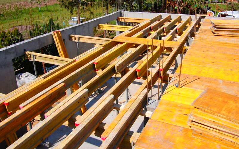 szalunek stropu monolitycznego