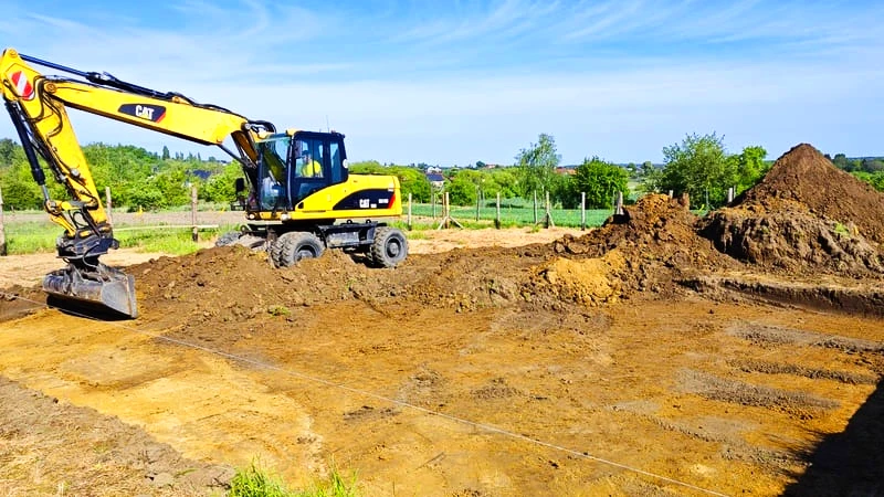 wymiana gruntu pod płytę fundamentową